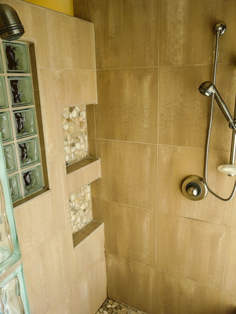 Photo By Danilo Nesovic, Designer Builder. Bath Shower & Bath
