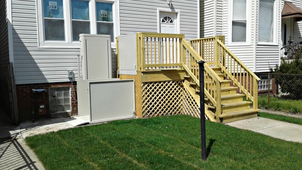 Photo By Extended Home Living Services (EHLS) & To The Top Home Elevators. Wheelchair Lifts