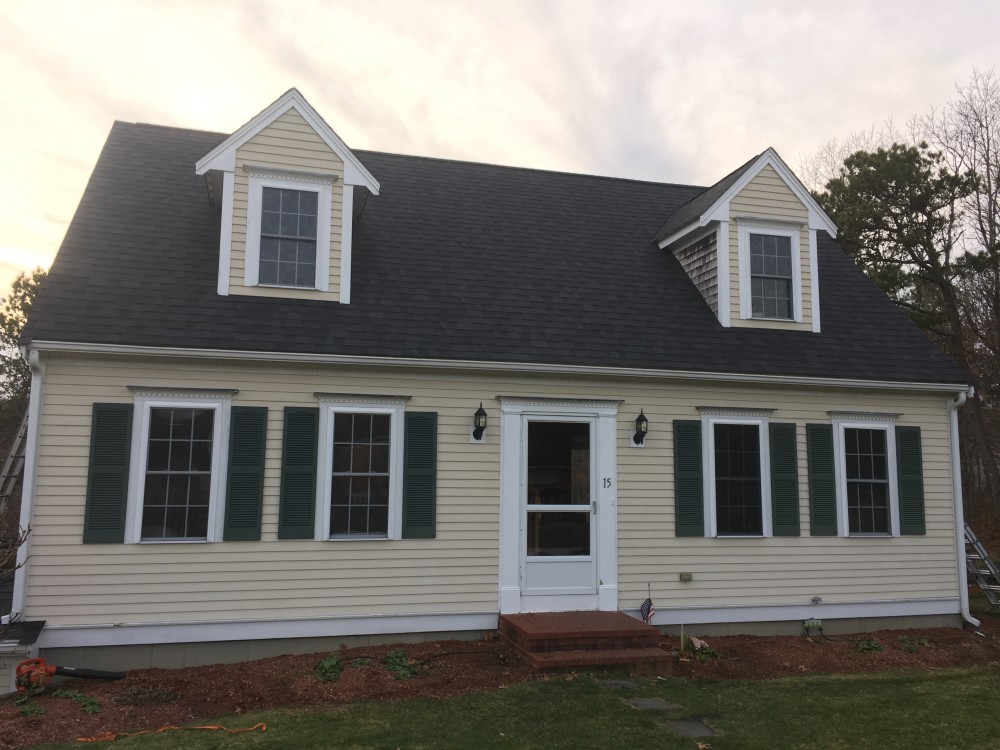 Photo By Beantown Home Improvements. Owens Corning Roof In Onyx Black