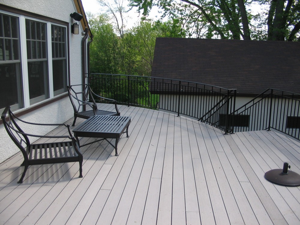 Photo By Sylvestre Construction Inc. Round Deck