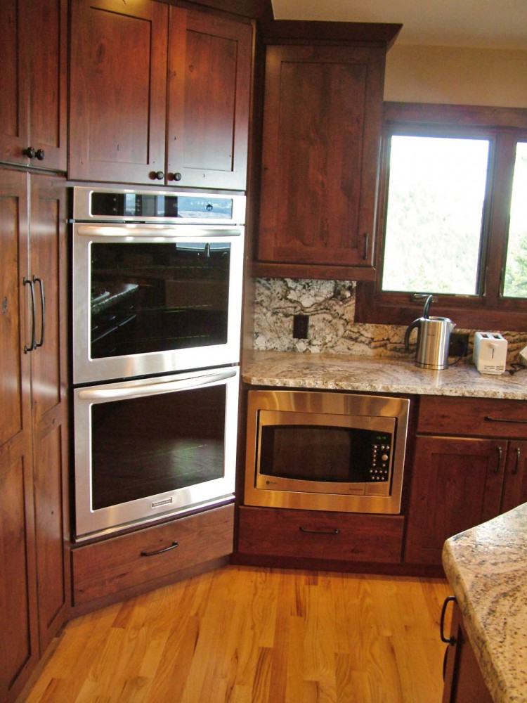 Photo By Blue Mountain Kitchens. Room With A View