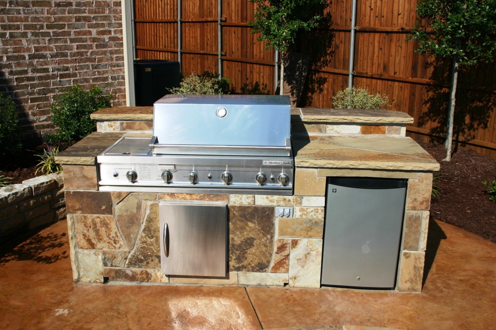 Photo By Gold Medal Pools & Outdoor Living. Outdoor Kitchens