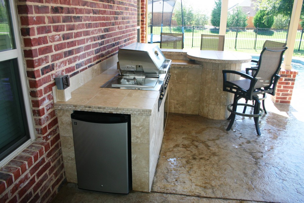 Photo By Gold Medal Pools & Outdoor Living. Outdoor Kitchens